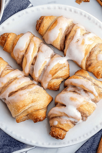 Cinnamon Crescent Rolls