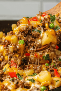 Ground Beef and Potatoes Skillet
