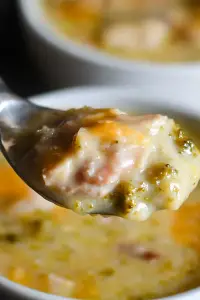 Instant Pot Broccoli Cheese Soup