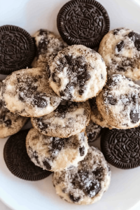 Oreo Cheesecake Cookies