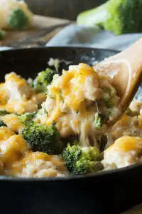 Cheesy Broccoli Chicken Skillet