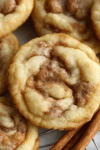 cinnamon roll cookies